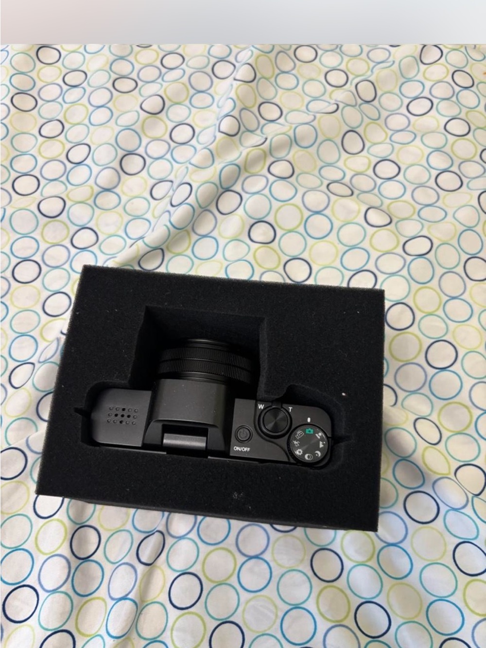 Compact Digital Camera - Black